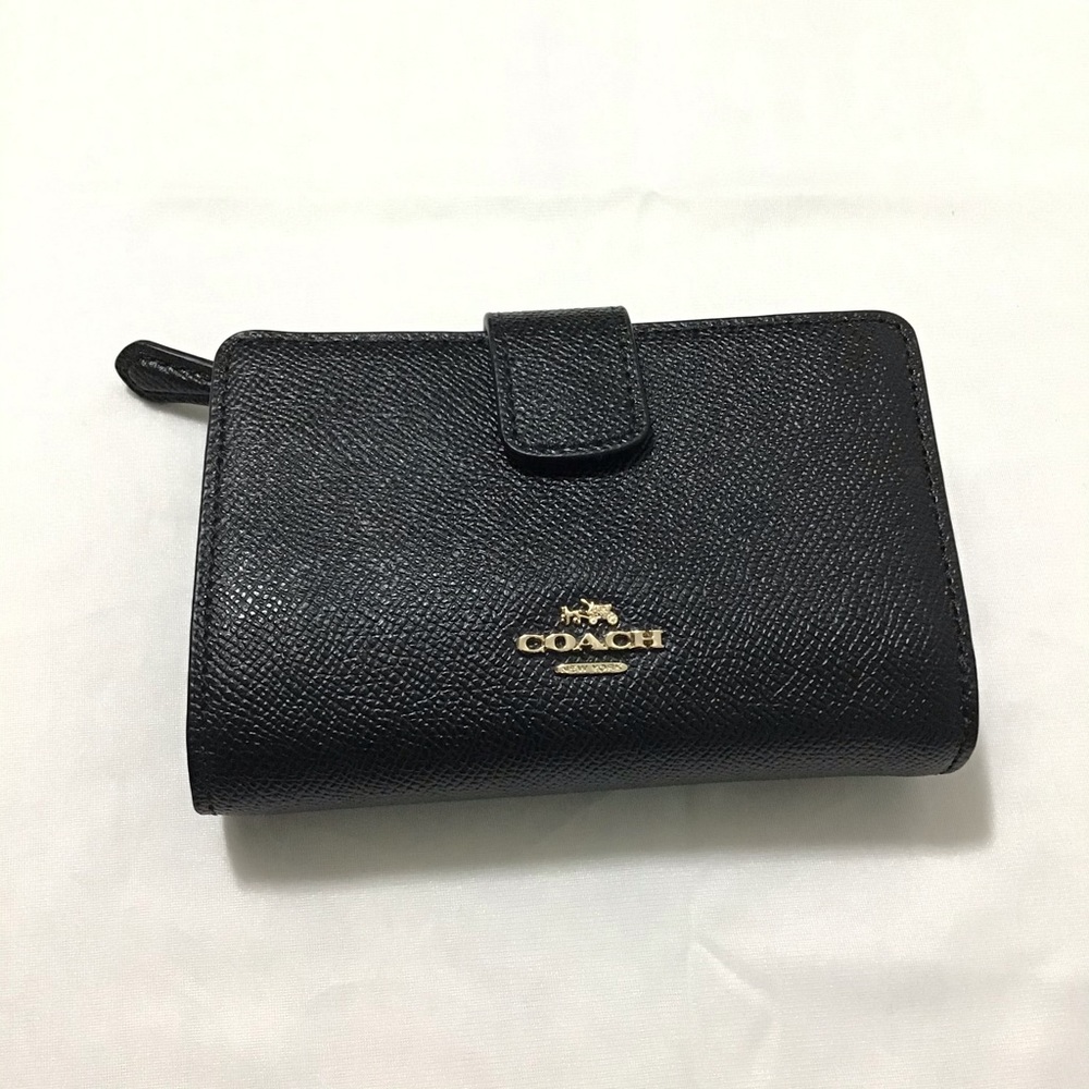 NEW COACH CrossgrainLeather Corner Zip Wallet